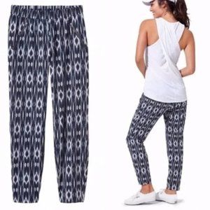 ❣️2/$36 Athleta Women's IKAY Print Aspire Joggers Casual Pants Size 0 $98.00